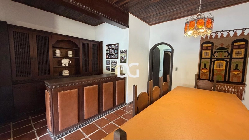 Sobrado amplo ideal para famílias grandes ou para quem busca espaço: 7ª foto da galeria de imagens do imóvel