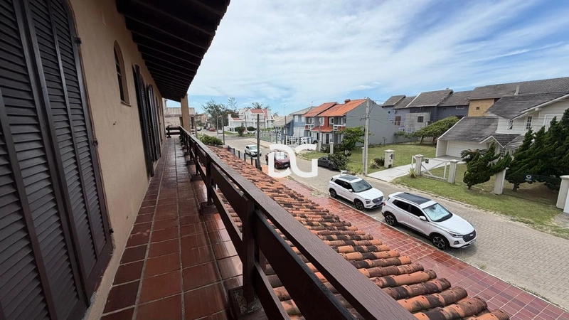 Sobrado amplo ideal para famílias grandes ou para quem busca espaço: 9ª foto da galeria de imagens do imóvel