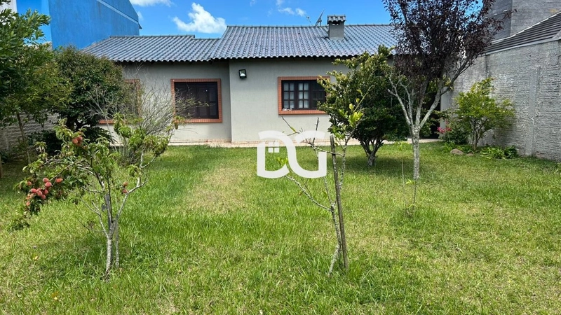 Casa aconchegante, composta por 3 dormitórios, sendo 1 suíte: 25ª foto da galeria de imagens do imóvel