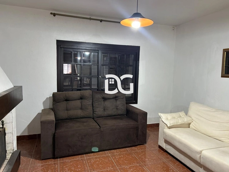 Casa aconchegante, composta por 3 dormitórios, sendo 1 suíte: 3ª foto da galeria de imagens do imóvel