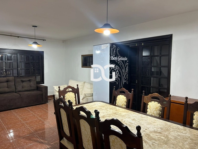 Casa aconchegante, composta por 3 dormitórios, sendo 1 suíte: 10ª foto da galeria de imagens do imóvel