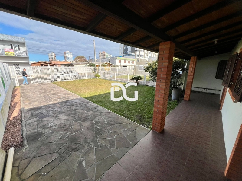 Esta residência mobiliada oferece conforto e praticidade: 3ª foto da galeria de imagens do imóvel