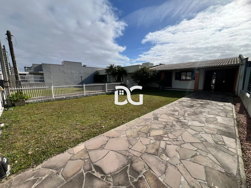 Esta residência mobiliada oferece conforto e praticidade: 2ª foto da galeria de imagens do imóvel