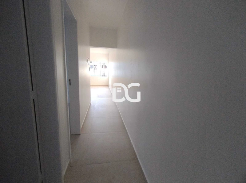 Casa aconchegante e funcional, ideal para quem busca conforto e espaço: 12ª foto da galeria de imagens do imóvel