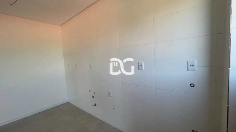 APARTAMENTO A 1 QUADRA DO MAR NO CENTRO DE TRAMANDAÍ: 8ª foto da galeria de imagens do imóvel