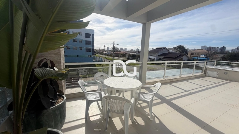 Maravilhosa casa de esquina com vista para o mar: 17ª foto da galeria de imagens do imóvel