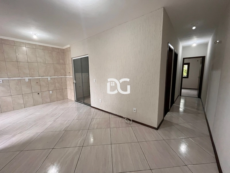 Casa aconchegante e funcional, composta por 2 dorm. sendo 1 suíte: 5ª foto da galeria de imagens do imóvel