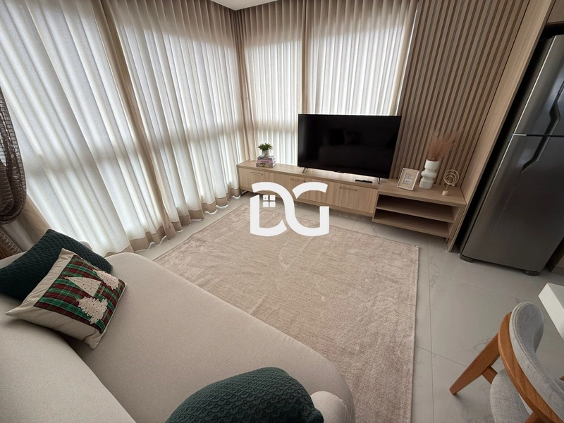 APARTAMENTO MOBILIADO E DECORADO NO CENTRO DE TRAMANDAÍ: 2ª foto da galeria de imagens do imóvel