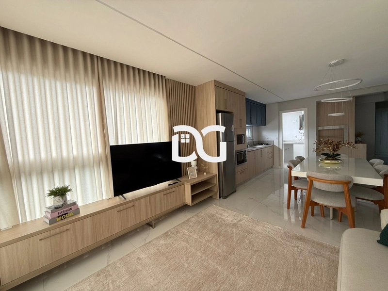 APARTAMENTO MOBILIADO E DECORADO NO CENTRO DE TRAMANDAÍ: 1ª foto da galeria de imagens do imóvel