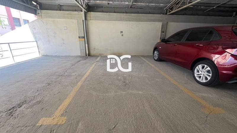 GARAGEM A VENDA NO CENTRO DE TRAMANDAÍ: 2ª foto da galeria de imagens do imóvel