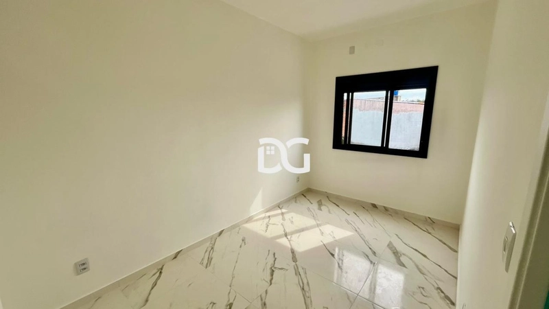 Casa em excelente localização para venda em Tramandaí-RS: 6ª foto da galeria de imagens do imóvel