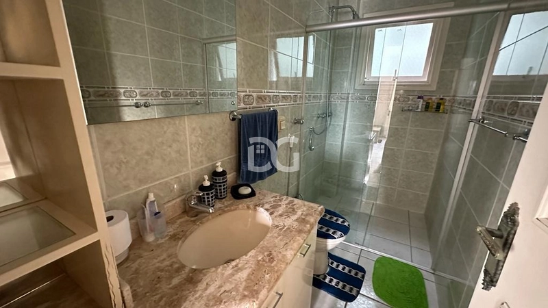 Belo apartamento de frente com ampla sacada e vista panorâmica: 24ª foto da galeria de imagens do imóvel