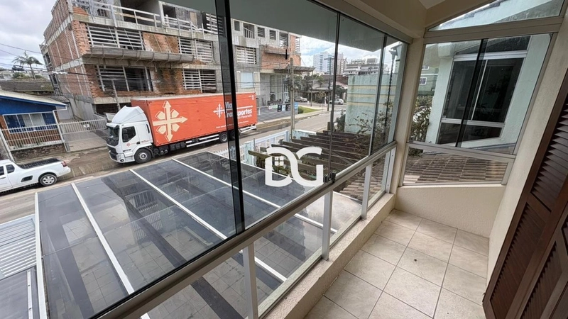 Duplex moderno e funcional, ideal para quem busca conforto: 16ª foto da galeria de imagens do imóvel