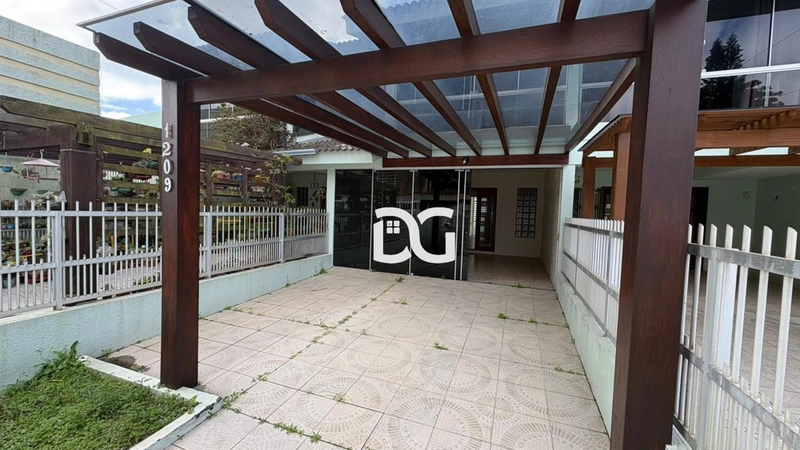 Duplex moderno e funcional, ideal para quem busca conforto: 2ª foto da galeria de imagens do imóvel