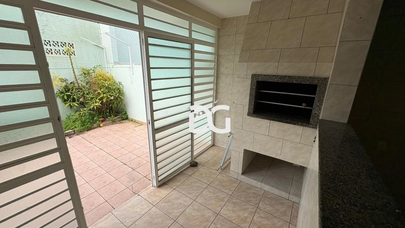 Duplex moderno e funcional, ideal para quem busca conforto: 9ª foto da galeria de imagens do imóvel
