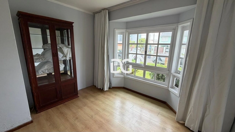 Sobrado amplo e funcional, ideal para quem busca conforto e espaço.: 17ª foto da galeria de imagens do imóvel