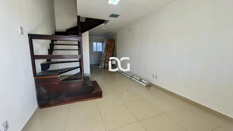Duplex moderno e funcional, ideal para quem busca conforto: 3ª foto da galeria de imagens do imóvel