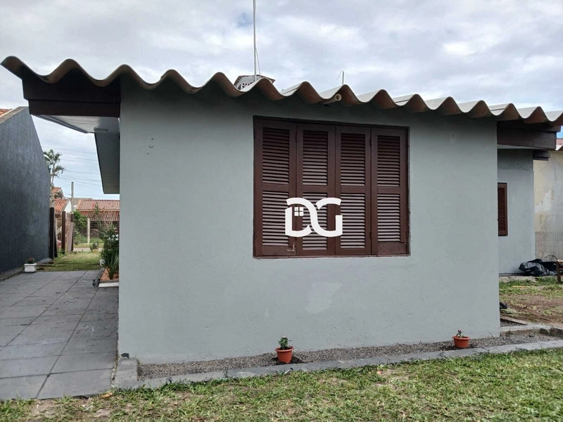 CASA SEMI MOBILIADA NO CENTRO DE IMBÉ: 11ª foto da galeria de imagens do imóvel