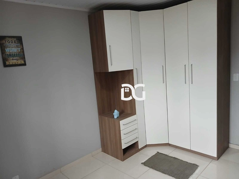 CASA SEMI MOBILIADA NO CENTRO DE IMBÉ: 6ª foto da galeria de imagens do imóvel