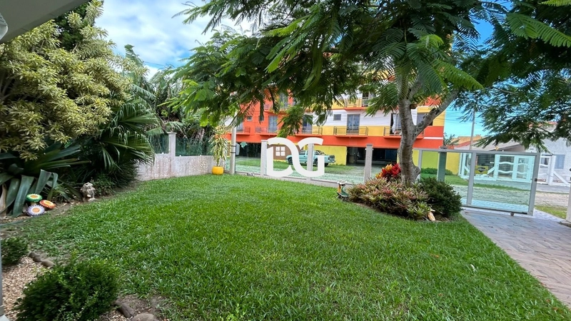 CASA MOBILIADA NO CENTRO DE TRAMANDAÍ: 5ª foto da galeria de imagens do imóvel