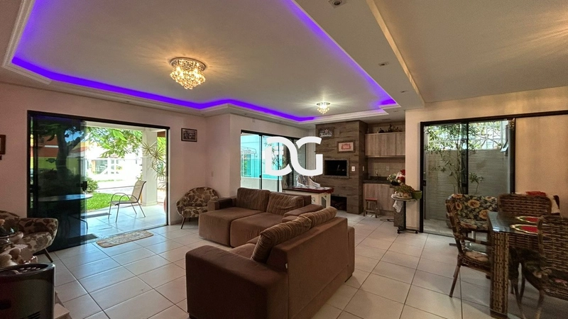 CASA MOBILIADA NO CENTRO DE TRAMANDAÍ: 9ª foto da galeria de imagens do imóvel