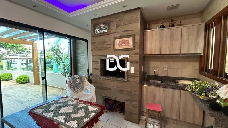 CASA MOBILIADA NO CENTRO DE TRAMANDAÍ: 12ª foto da galeria de imagens do imóvel