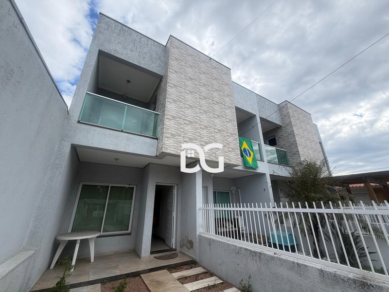 Duplex moderno e funcional, composto por 2 suítes confortáveis: 1ª foto da galeria de imagens do imóvel