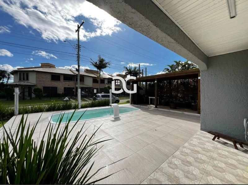 Casa espaçosa e funcional, composta por 5 dormitórios, sendo 2 suítes: 7ª foto da galeria de imagens do imóvel