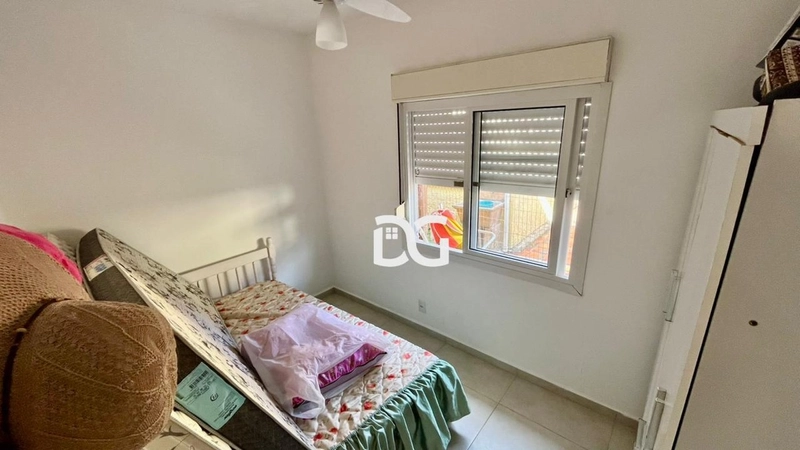 Casa em laje, espaçosa e bem distribuída, composta por 4 dormitórios: 13ª foto da galeria de imagens do imóvel