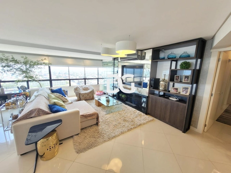 Um imóvel que une elegância, conforto e excelente localização!: 4ª foto da galeria de imagens do imóvel