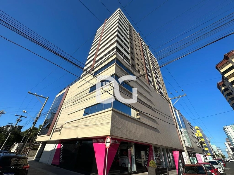 Localização privilegiada com vista deslumbrante para o Rio e Lagoa!