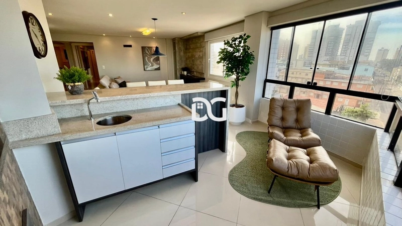 AMPLO APARTAMENTO A VENDA JUNTO AO MAR EM TRAMANDAÍ: 8ª foto da galeria de imagens do imóvel