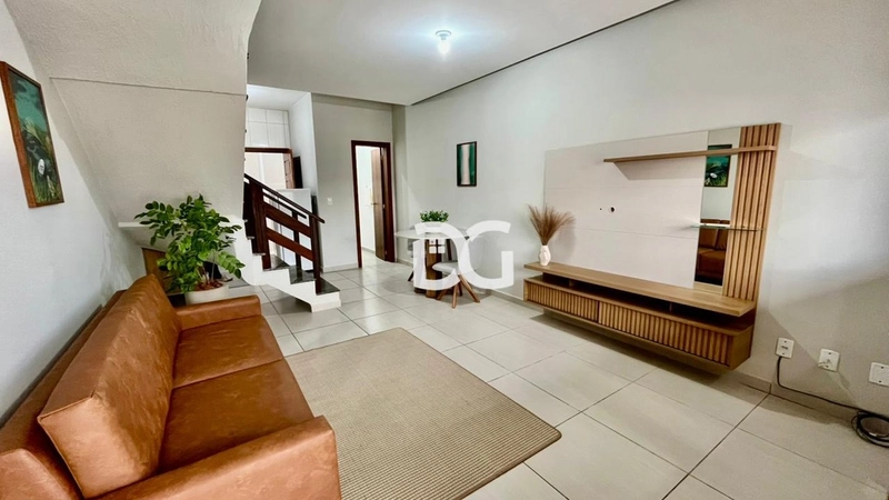 Sobrado no centro de Tramandaí: 1ª foto da galeria de imagens do imóvel