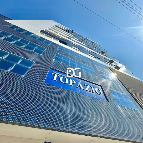 Este apartamento encantador possui 2 quartos, sendo 1 suíte: 2ª foto da galeria de imagens do imóvel