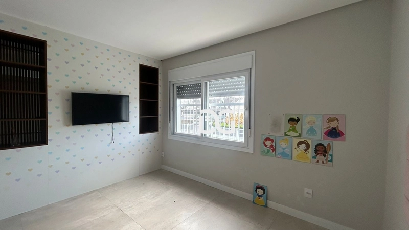 Casa nova, moderna e aconchegante, composta por 4 suítes amplas: 16ª foto da galeria de imagens do imóvel