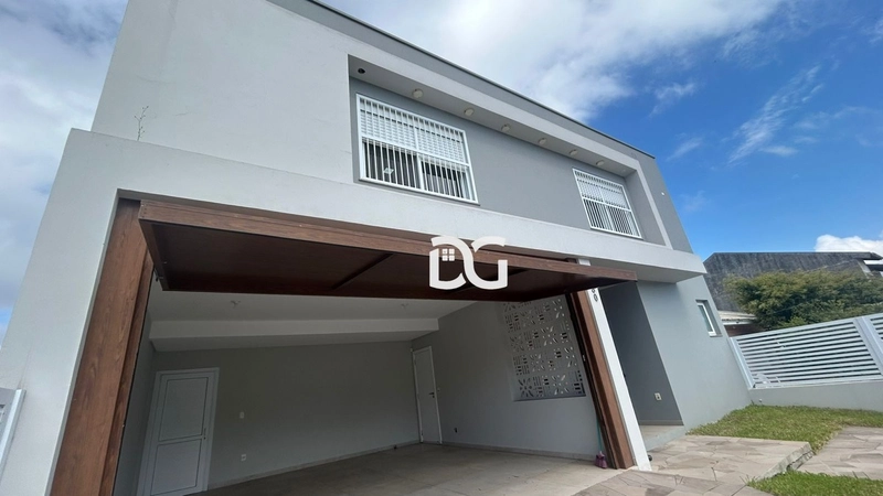 Casa nova, moderna e aconchegante, composta por 4 suítes amplas: 1ª foto da galeria de imagens do imóvel