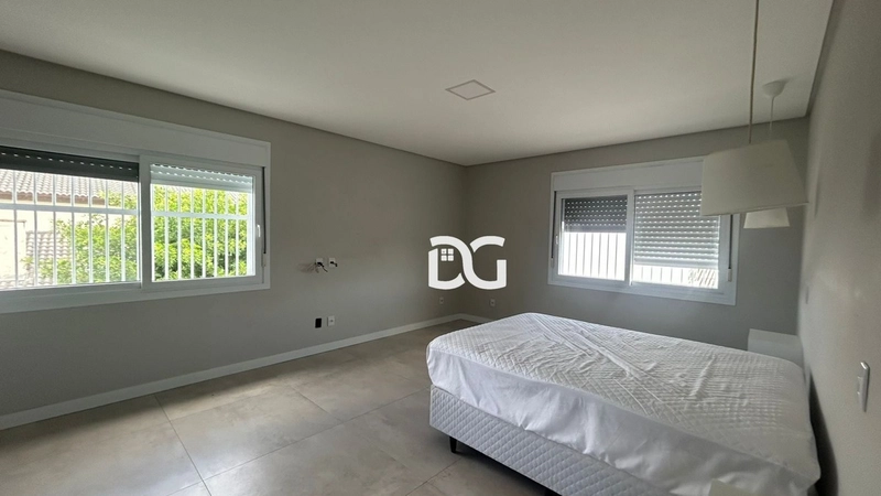 Casa nova, moderna e aconchegante, composta por 4 suítes amplas: 20ª foto da galeria de imagens do imóvel