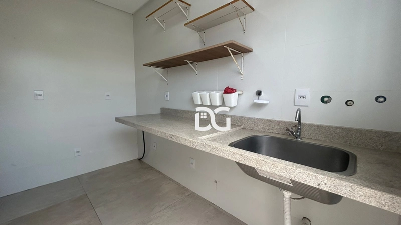 Casa nova, moderna e aconchegante, composta por 4 suítes amplas: 27ª foto da galeria de imagens do imóvel