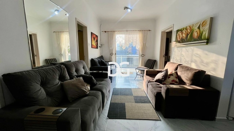 Apartamento mobiliado com 3 quartos prox. ao mar: 2ª foto da galeria de imagens do imóvel