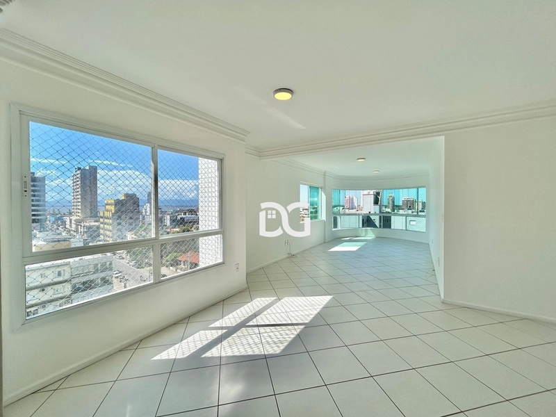 Aconchegante Apartamento 3 Quartos c/ Suíte, Vaga Dupla e Piscina!: 7ª foto da galeria de imagens do imóvel