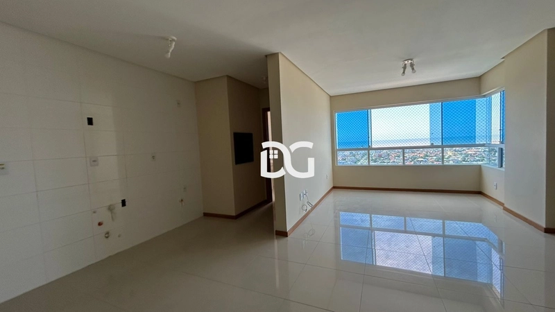 Lindo apartamento com 2 quartos, 1 suíte: 2ª foto da galeria de imagens do imóvel