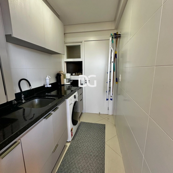 Este incrível apartamento mobiliado de 3 dormitórios sendo 1 suíte: 8ª foto da galeria de imagens do imóvel