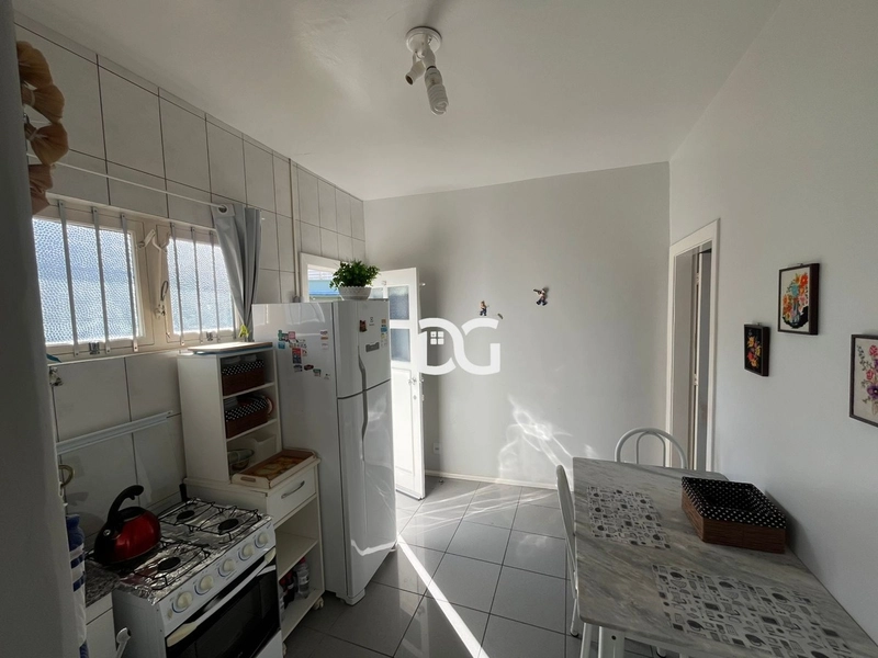 Apartamento com 1 dormitório com sacada: 6ª foto da galeria de imagens do imóvel