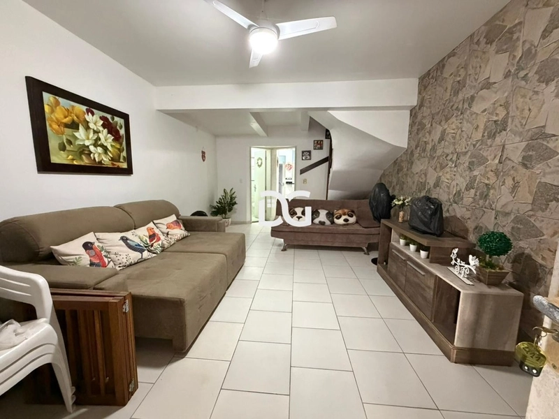 Duplex aconchegante composto por 2 dormitórios: 4ª foto da galeria de imagens do imóvel