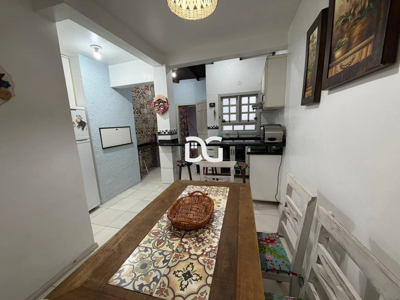 Duplex aconchegante composto por 2 dormitórios: 6ª foto da galeria de imagens do imóvel