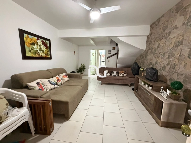 Duplex aconchegante composto por 2 dormitórios: 5ª foto da galeria de imagens do imóvel