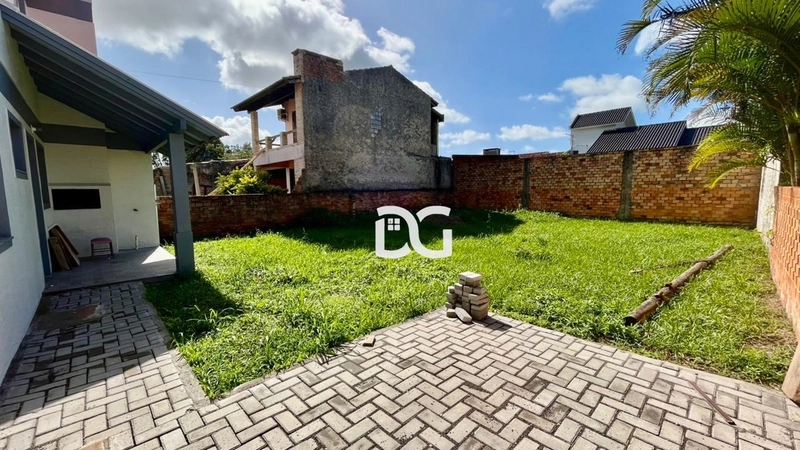 Sobrado espaçoso e bem distribuído, composto por 04 dormitórios: 16ª foto da galeria de imagens do imóvel