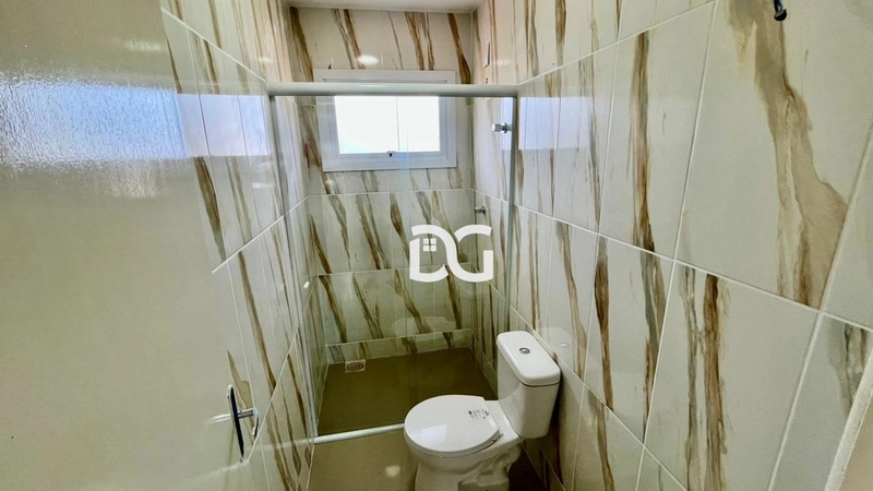 Sobrado espaçoso e bem distribuído, composto por 04 dormitórios: 15ª foto da galeria de imagens do imóvel