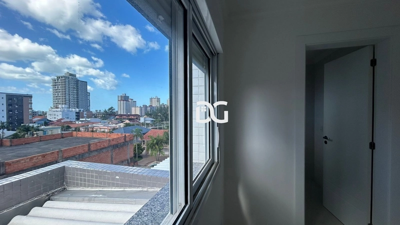 Apartamento espaçoso e aconchegante, composto por 3 dormitórios: 10ª foto da galeria de imagens do imóvel