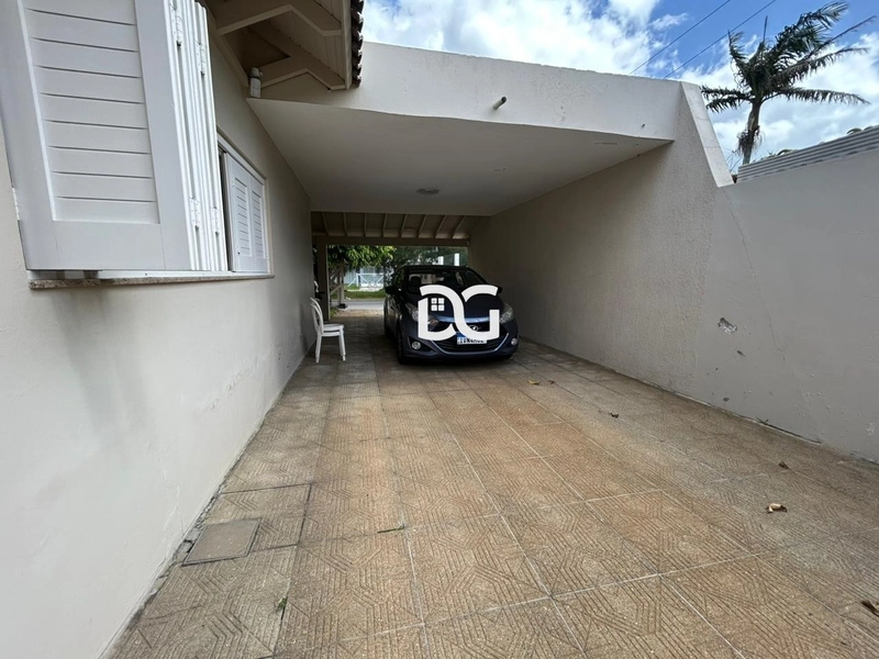 Casa espaçosa e bem distribuída, composta por 3 dormitórios: 21ª foto da galeria de imagens do imóvel